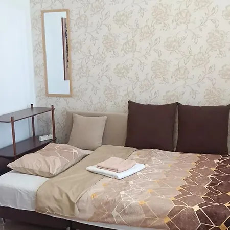 Rainbow 2 Complex Apartamento 3*