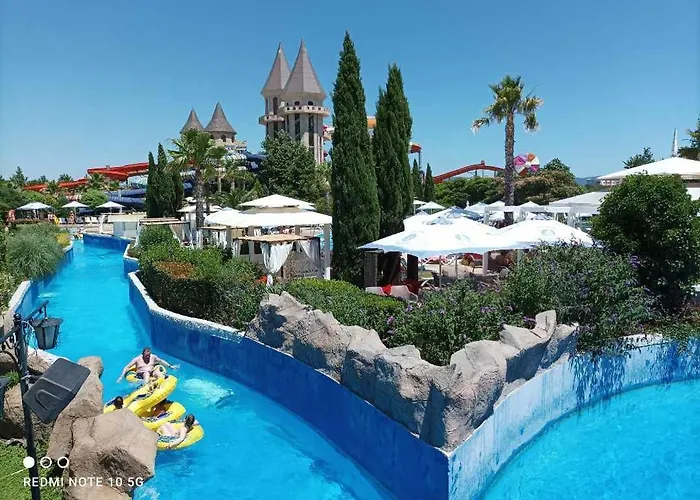 アパート Rainbow 2 Complex