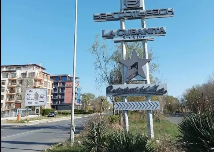 Rainbow 2 Complex 3* サニービーチ