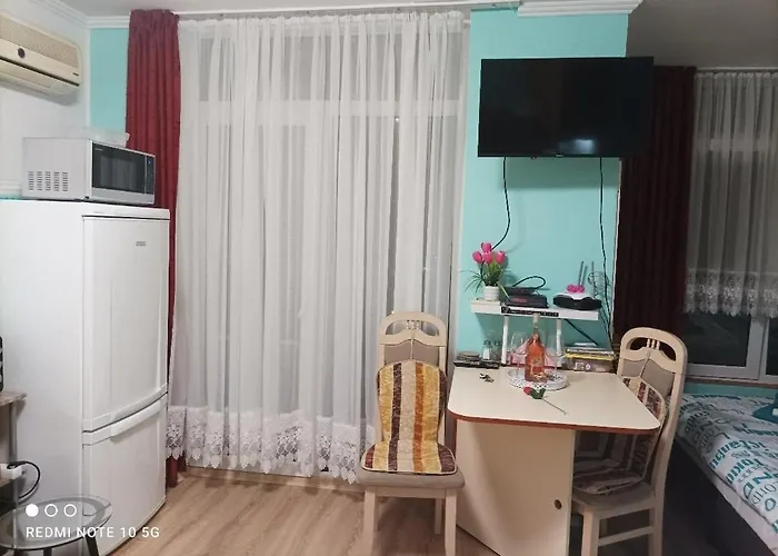 アパート Rainbow 2 Complex 3*