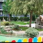 Rainbow 2 Complex 3* ساني بيتش